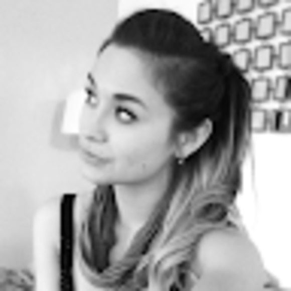 Meet your Posher, Linda - Picture 1 of 3